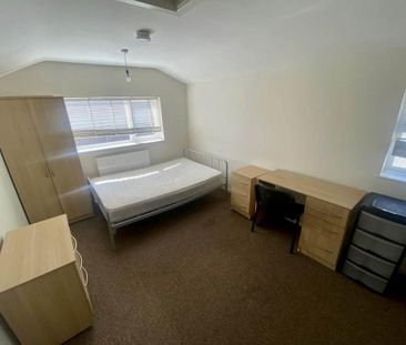 5 bedroom house to rent - Photo 3