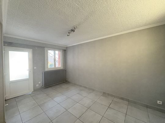 Location Appartement 1 pièce 24m² VILLEBON SUR YVETTE 91140 - Photo 1