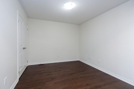 For Lease - 63 Laing Drive, Whitby, Ontario - Photo 4