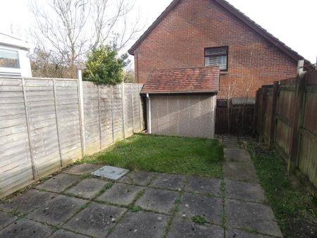 2 bedroom house to rent - Photo 3