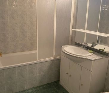 T1 - Photo 3