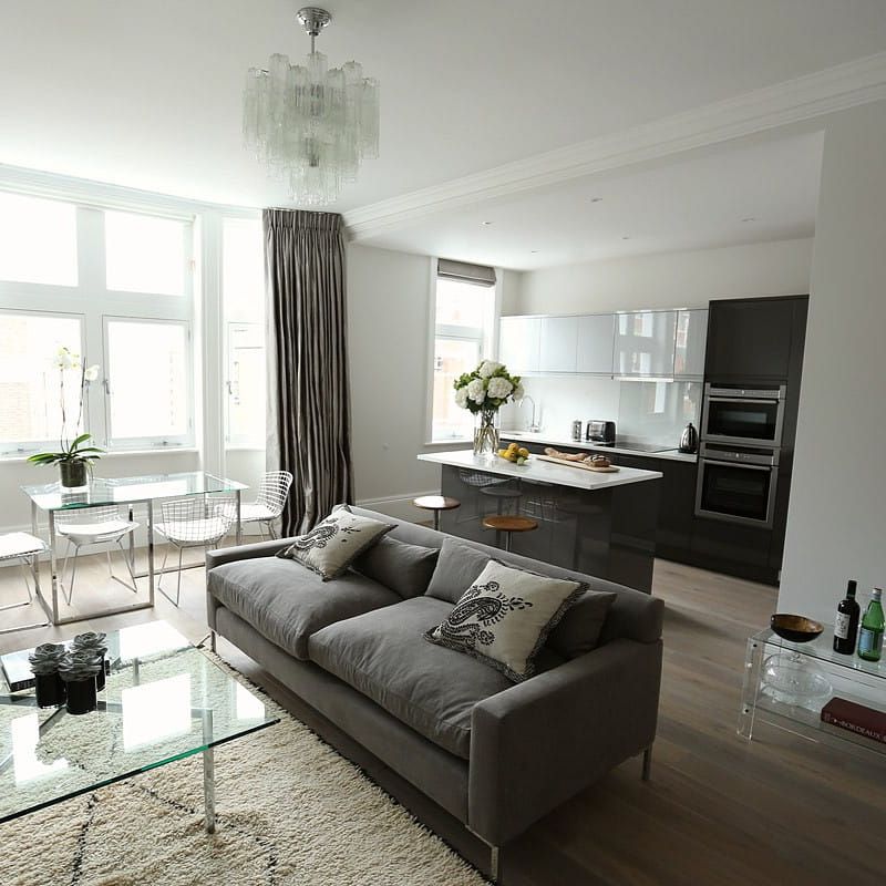 CALL FOR AVAILABILITY A unique and stylish one bedroom apartment of approximately 623 square feet. - Photo 1