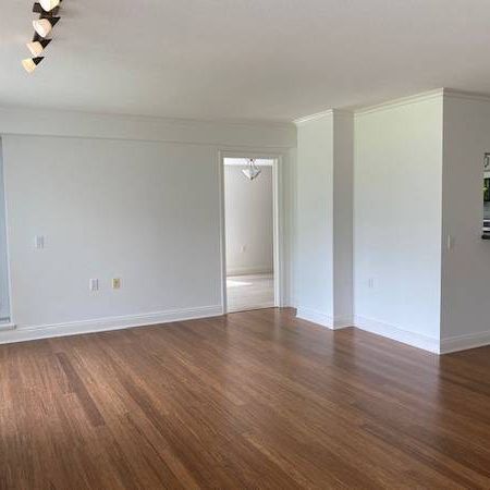 3 BR + Den, 2 Bath by Oakridge-Must See - Photo 4