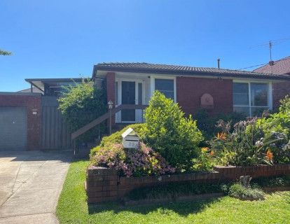 Easy alfresco living in idyllic cul-de-sac setting - Photo 1