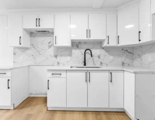 ***$600 Move In Bonus-Brand New 3-Bed, 2.5 Bath House Near NAIT & Kingsway Mall | 11630 122 Street Northwest, Edmonton - Photo 1