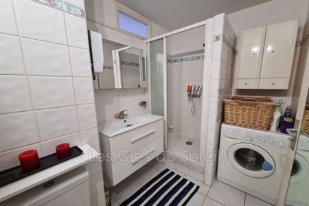 Location appartement 2 pièces 34 m² Bandol - Photo 4