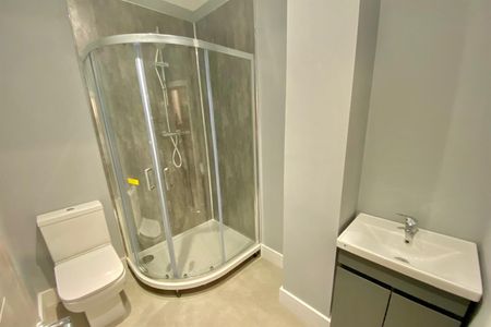 Thomas House, Bernard Street, SO14 - Photo 5