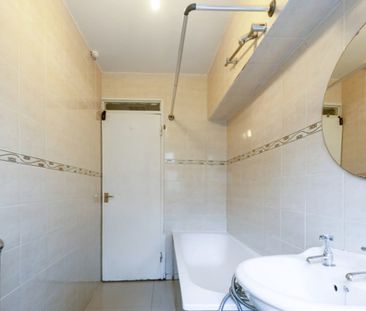 Room in a Shared Flat, Stunning Double Room In Camberwell, SE5 - Photo 5
