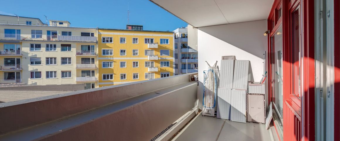 Top location in Schwabing near Münchner Freiheit - Photo 1