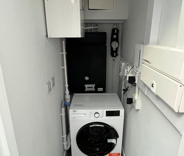 3 Bed Terraced House, Lightbody Street, L5 - Photo 5