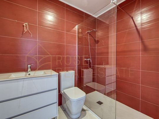 Santa Maria Maior, Lisbon - Photo 1