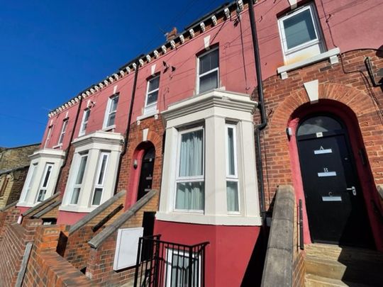 Alexandra Road Hyde Park, Leeds - Photo 1