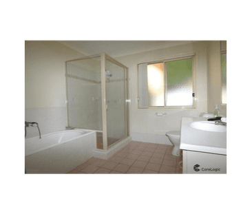 Central Position - Photo 5