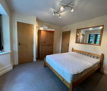 Flat to rent on - Photo 4
