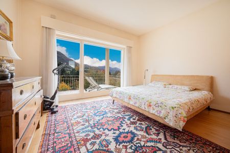 Elegante Wohnung mit Seeblick in einer stilvollen historischen Villa - Foto 3