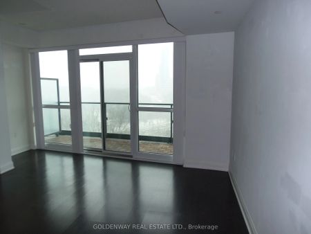 160 Vanderhoof Avenue #602 - Photo 2