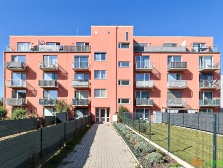 Pronájem bytu 1+kk 33 m2 - Photo 2