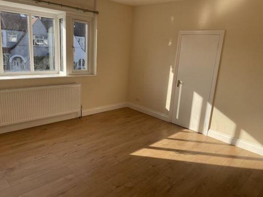 3 bedroom flat to rent - Photo 1