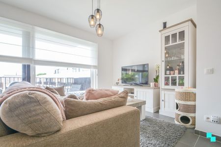 Appartement met 2 slaapkamers en een zuidwestgericht terras - Photo 2