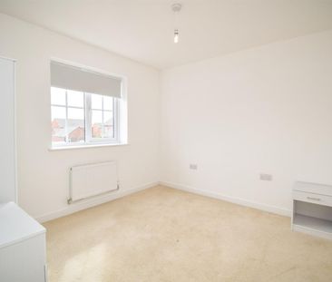 Timperley Close, Wakefield - Photo 4