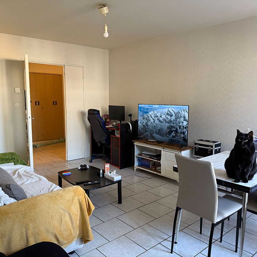 Location appartement 3 pièces, 68.61m², Évreux - Photo 1