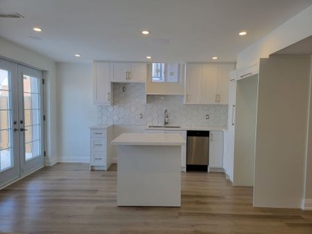 For Lease - 6 Frank Kelly Drive, East Gwillimbury, Ontario - Photo 4