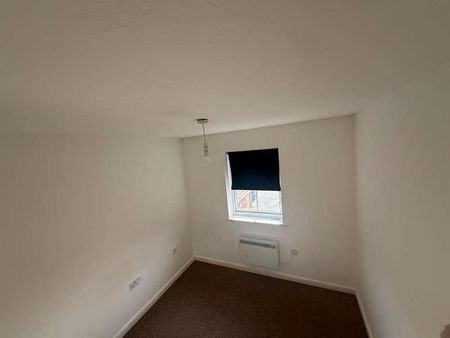 Cysgod Y Bryn, Rhos On Sea, LL28 - Photo 2