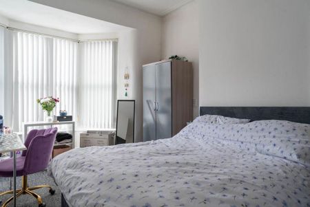 5 bedroom house to rent - Photo 2