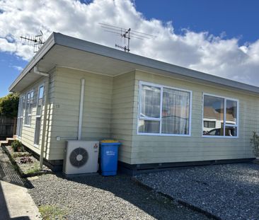 Safe & Secure Living in Waimea Village - Photo 4