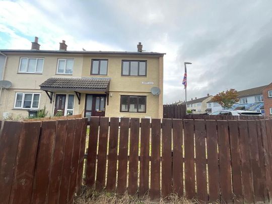 12 The Cherry Walk, Carrickfergus, BT38 8HD - Photo 1