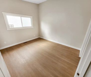 6335 4 Street NW, Calgary, AB - Upper Unit — 3 Bedroom - Photo 4