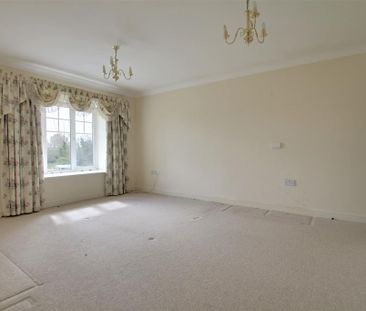 4 bedroom detached house to rent - Photo 3