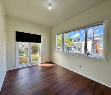 8A Hill Road, Papatoetoe, Auckland - Photo 5