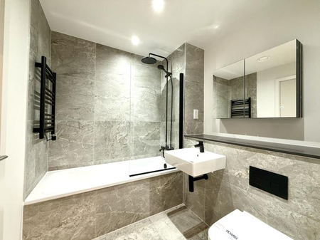 2 bedroom apartment to rent - Photo 3