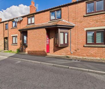 2 bedroom terraced house to rent - Photo 2