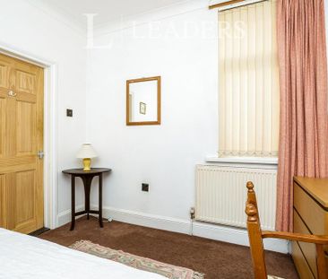 4 bedroom house to rent - Photo 2