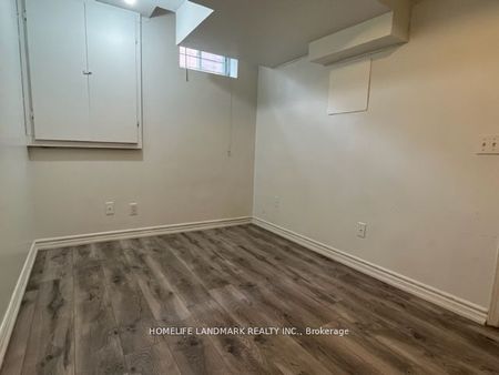 Detached Home For Lease | N8130064 - Photo 3