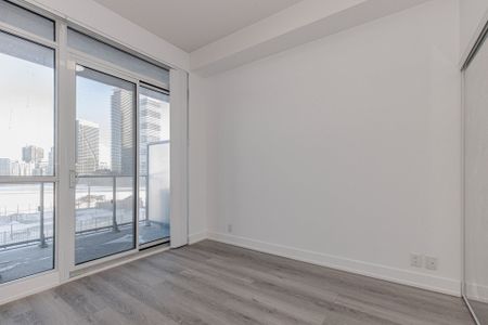 For Lease - 10 Park Lawn Road Unit# 722, Toronto, Ontario - Photo 2
