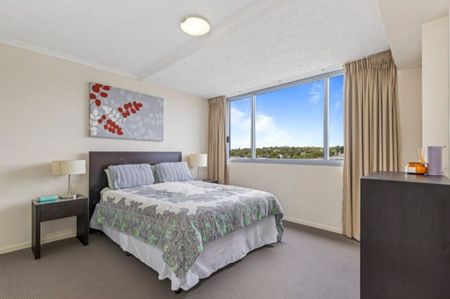 Modern Fully Furnished 2-Bedroom Apartment – Central Toowoomba - Photo 4