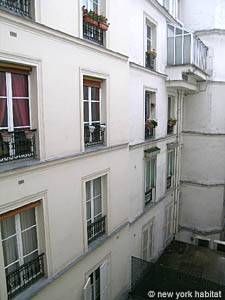 Logement à Paris, Location meublée - Photo 4