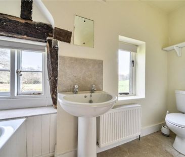 3 bedroom detached house to rent - Photo 4