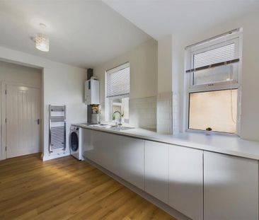 6 bedroom house to rent - Photo 5