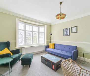 2 bedroom maisonette to rent - Photo 2