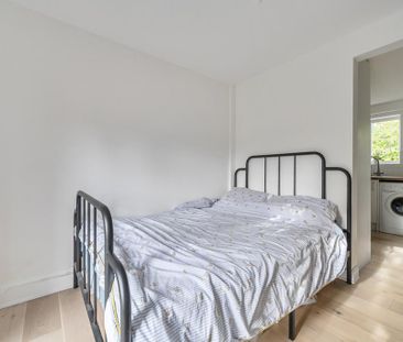 3 bedroom semi-detached house to rent - Photo 6