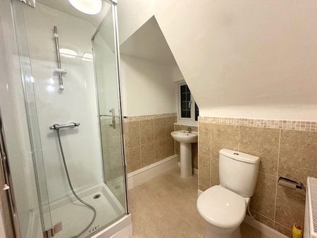 2 bedroom property to rent Peartree Avenue, Southampton, SO19 - Photo 4