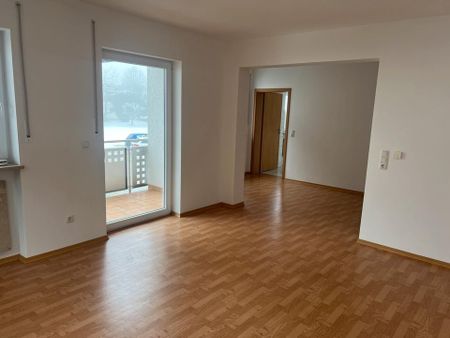 Schöne ruhige 3-Zimmer-Wohnung in 94538 Nammering - Foto 2