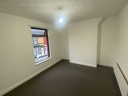 2 Bed Terraced House, Sunbeam Road, L13 - Photo 4