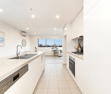 Spacious 2-Bedroom Apartment in Homebush - Photo 3