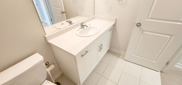 For Lease - 126 Sonoma Lane, Hamilton, Ontario - Photo 1