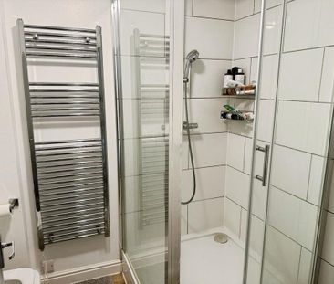 1 bedroom flat to rent - Photo 6